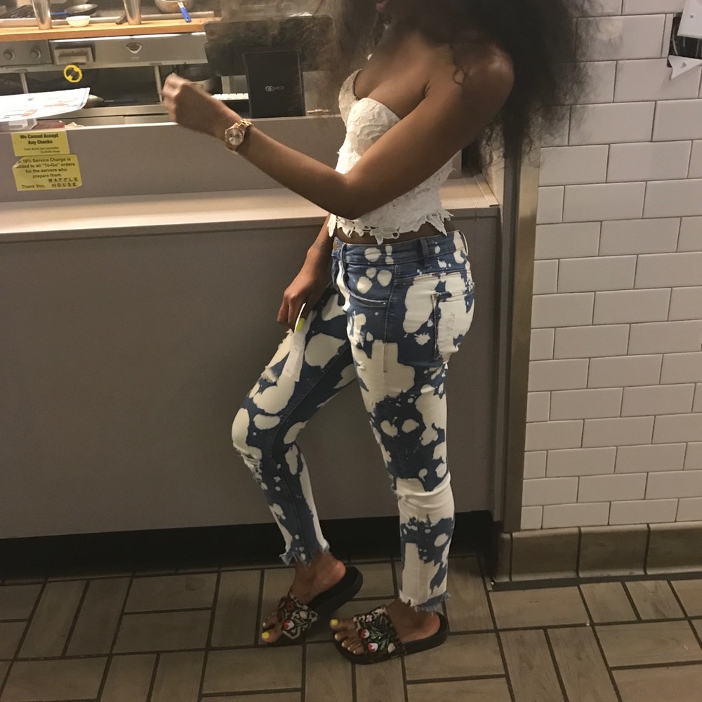 Jeans